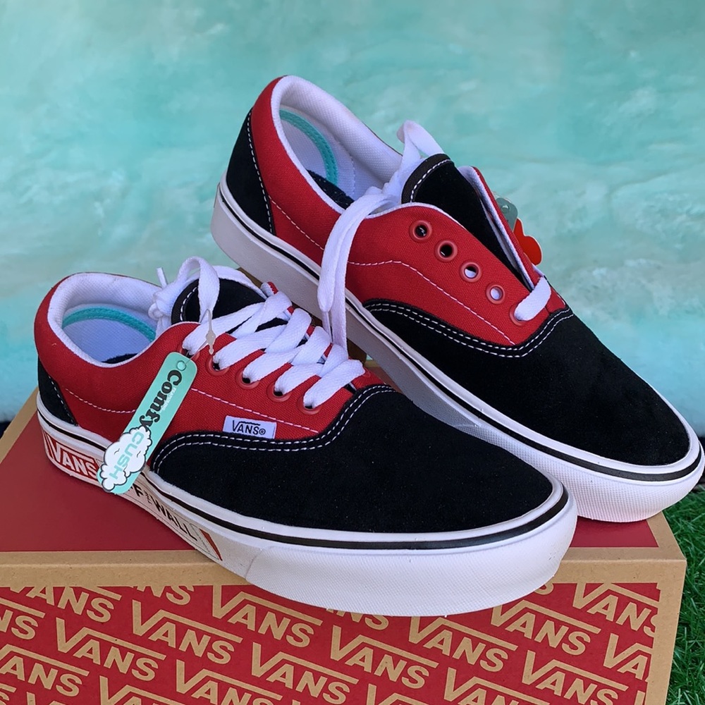 VANS COMFYCUSH ERA FUTURESTANDARD Blkchlppr WMNS - Picture 5 of 17